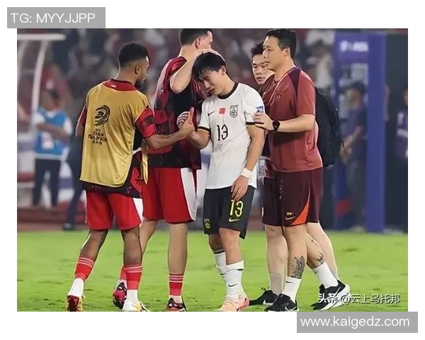 国足失利后球迷情绪崩溃,社交平台炸锅 国足失利后球迷情绪崩溃,社交平台炸锅