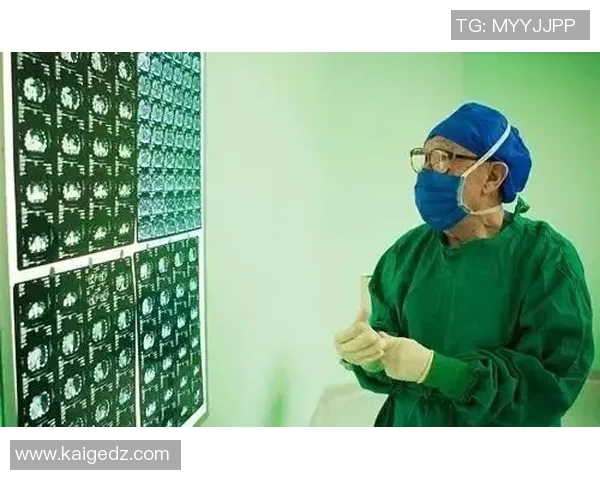 从草根少年到篮球巨星 库里背后的奋斗与传奇人生 从草根少年到篮球巨星 库里背后的奋斗与传奇人生