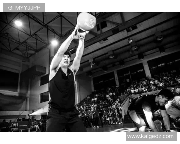 从热血少年到篮球巨星揭秘球坛八卦背后的成长与荣耀之路